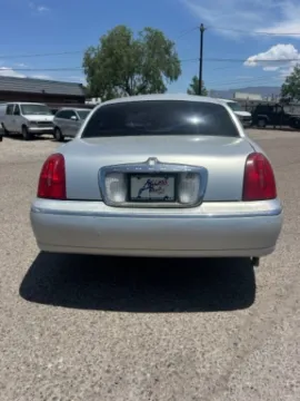 More photos of 1998 Lincoln Town Car Signature at Access Auto LLC, NM