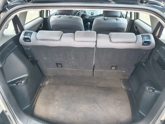 Honda Fit photo 10
