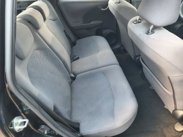 Honda Fit photo 11