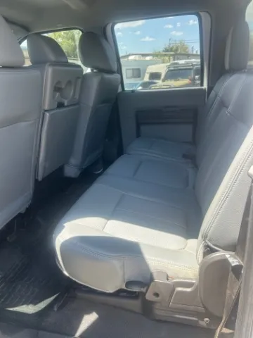 Ford F-250 photo 9