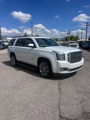 GMC Yukon photo 7