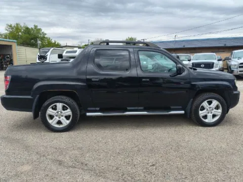 More photos of 2013 Honda Ridgeline RTL at Access Auto LLC, NM