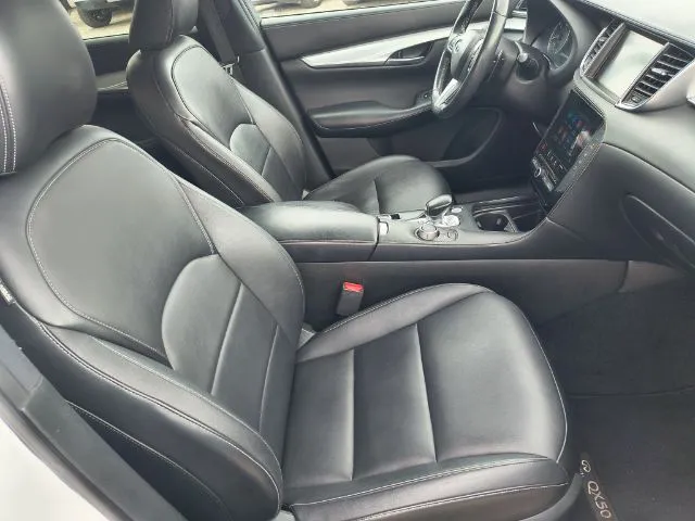 Infiniti QX50 photo 11