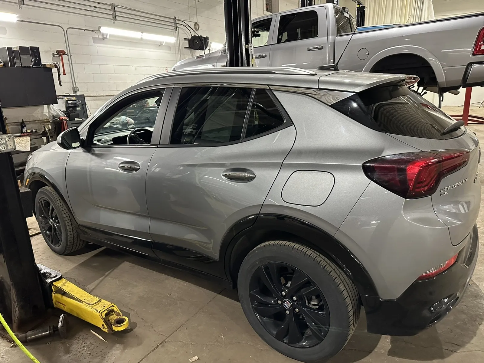2024 Buick Encore GX Sport Touring's photo