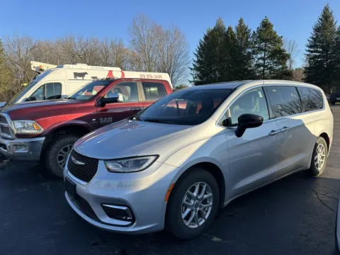 Gray 2024 Chrysler Pacifica Touring L for sale in Sodus, NY