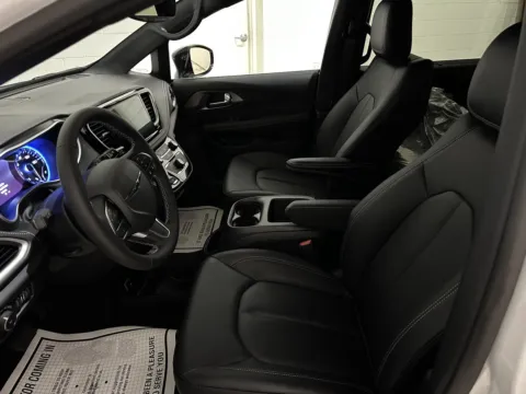 Photos of 2026 Chrysler Pacifica Select for sale in Sodus, NY at Peake Chrysler Dodge Jeep Ram Fiat