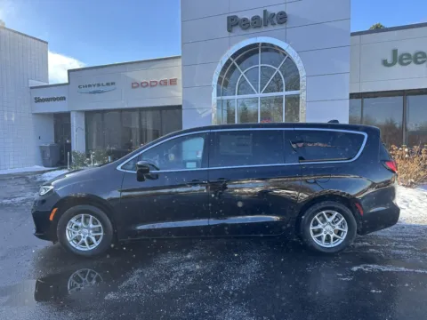 Another view of 2026 Chrysler Pacifica Select for sale in Sodus, NY at Peake Chrysler Dodge Jeep Ram Fiat