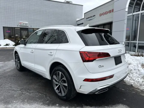 More photos of 2023 Audi Q5 S line Premium Plus at Peake Chrysler Dodge Jeep Ram Fiat, NY