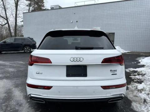 More photos of 2023 Audi Q5 S line Premium Plus at Peake Chrysler Dodge Jeep Ram Fiat, NY