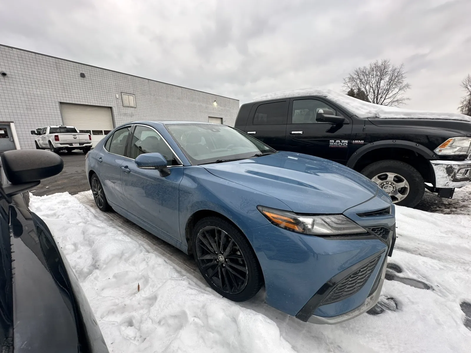 2023 Toyota Camry XSE's photo