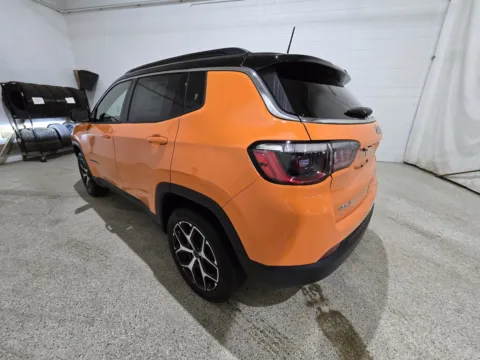 More photos of 2026 Jeep Compass Limited at Peake Chrysler Dodge Jeep Ram Fiat, NY