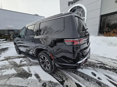 More photos of 2024 Jeep Wagoneer Series III at Peake Chrysler Dodge Jeep Ram Fiat, NY