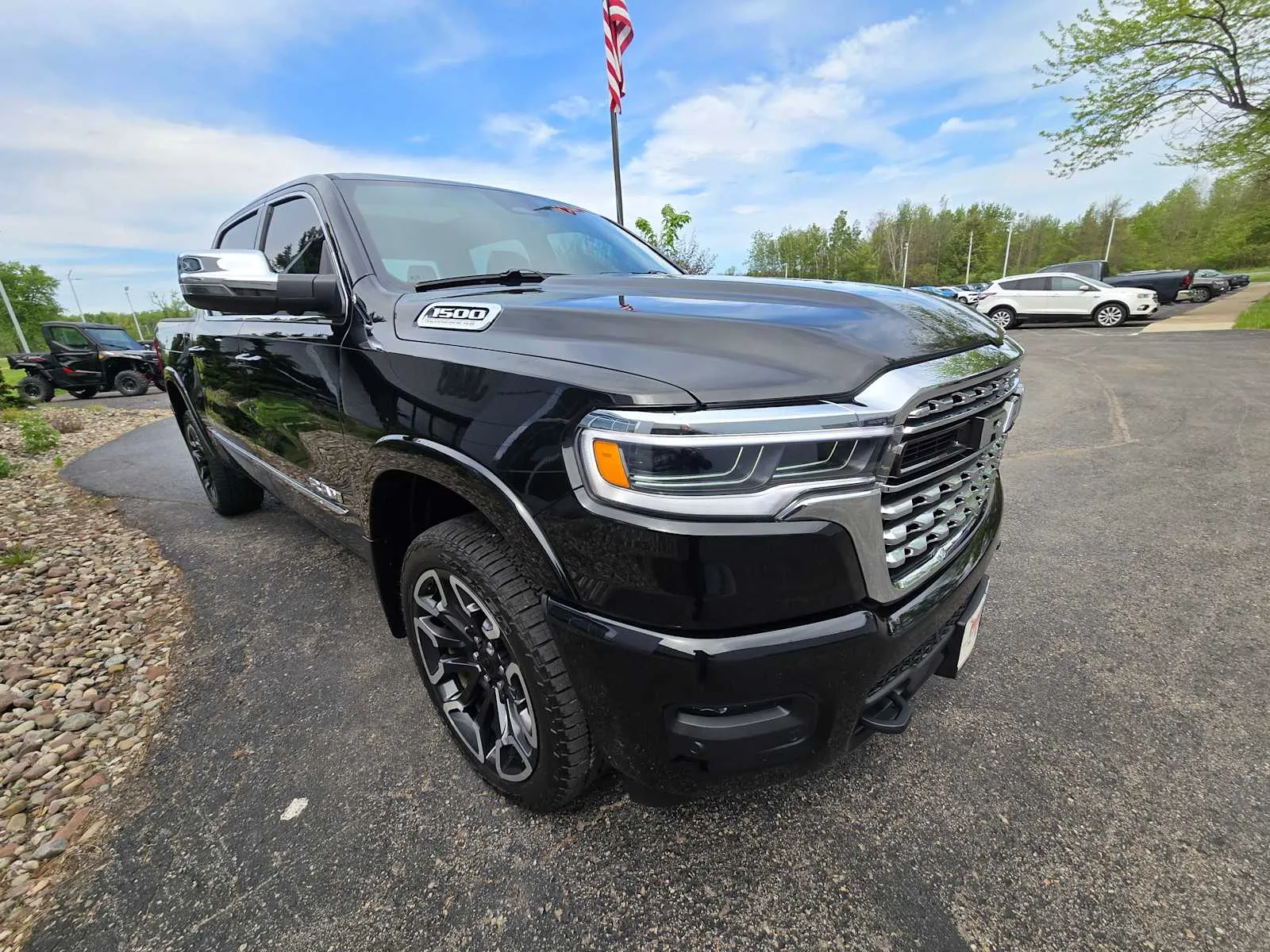 2026 RAM 1500 Limited - Photo 8