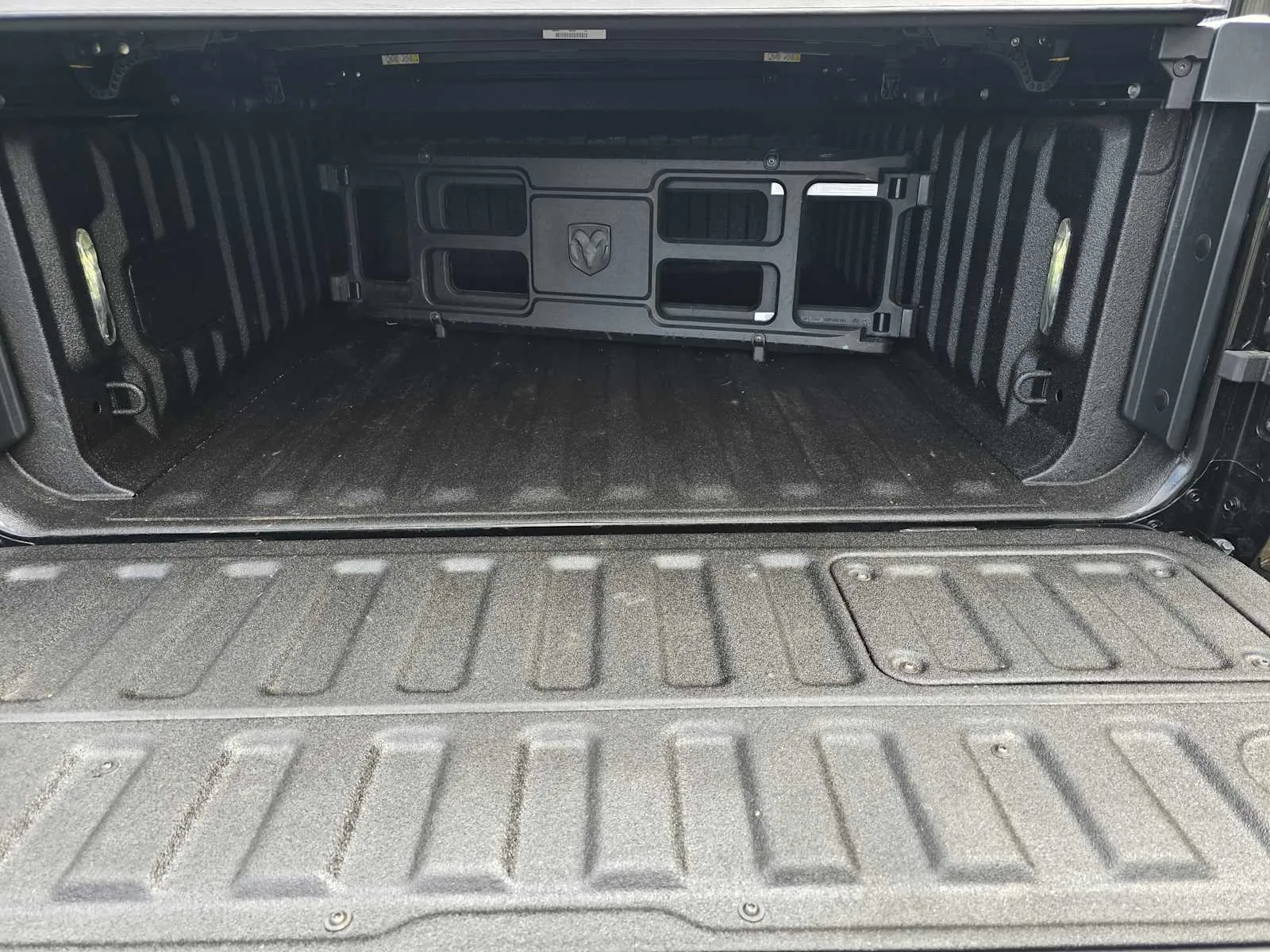 2026 RAM 1500 Limited - Photo 10