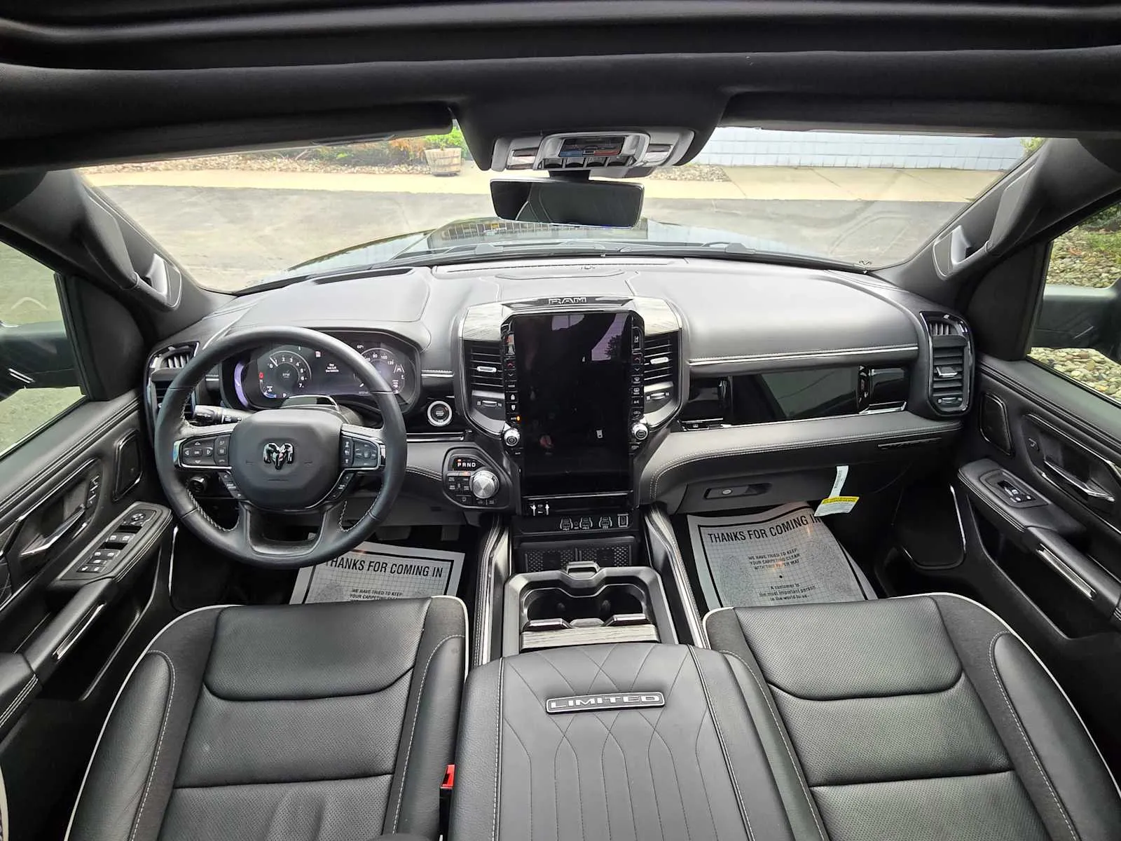 2026 RAM 1500 Limited - Photo 16