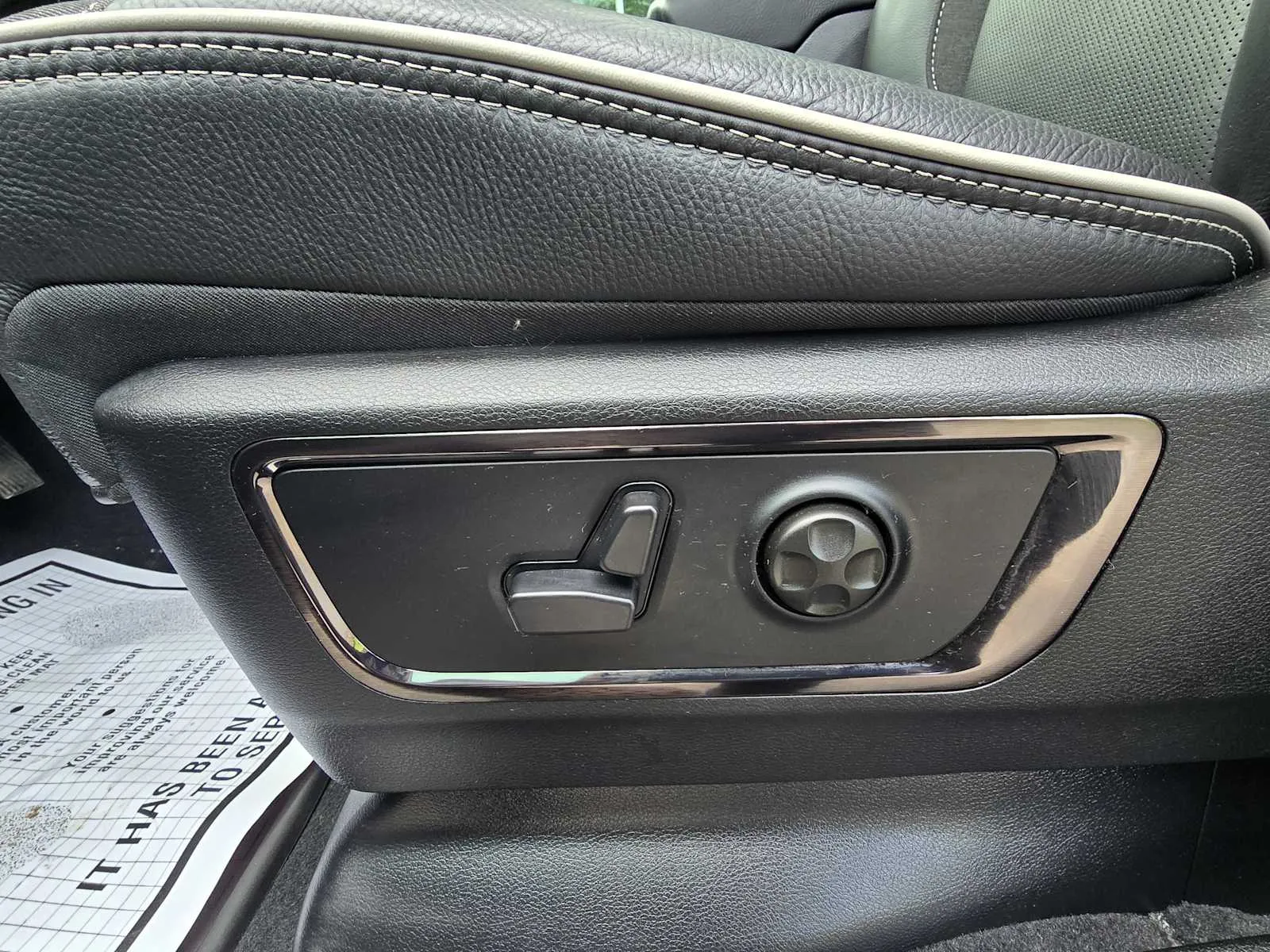 2026 RAM 1500 Limited - Photo 22