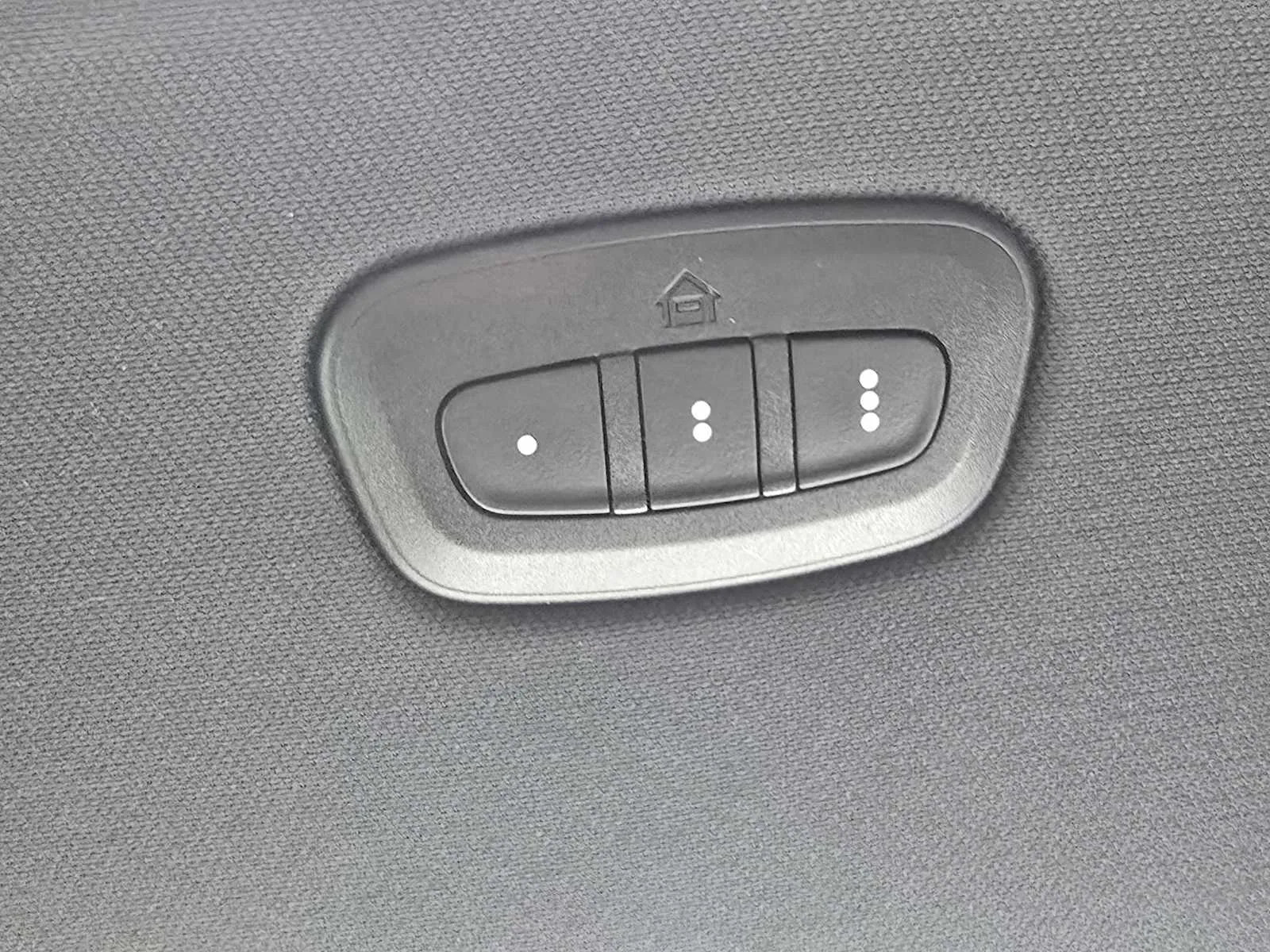 2026 RAM 1500 Limited - Photo 36