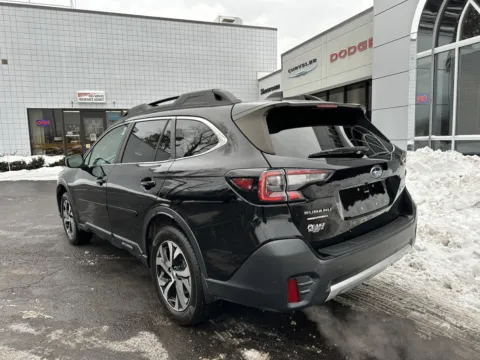 More photos of 2020 Subaru Outback Limited at Peake Chrysler Dodge Jeep Ram Fiat, NY