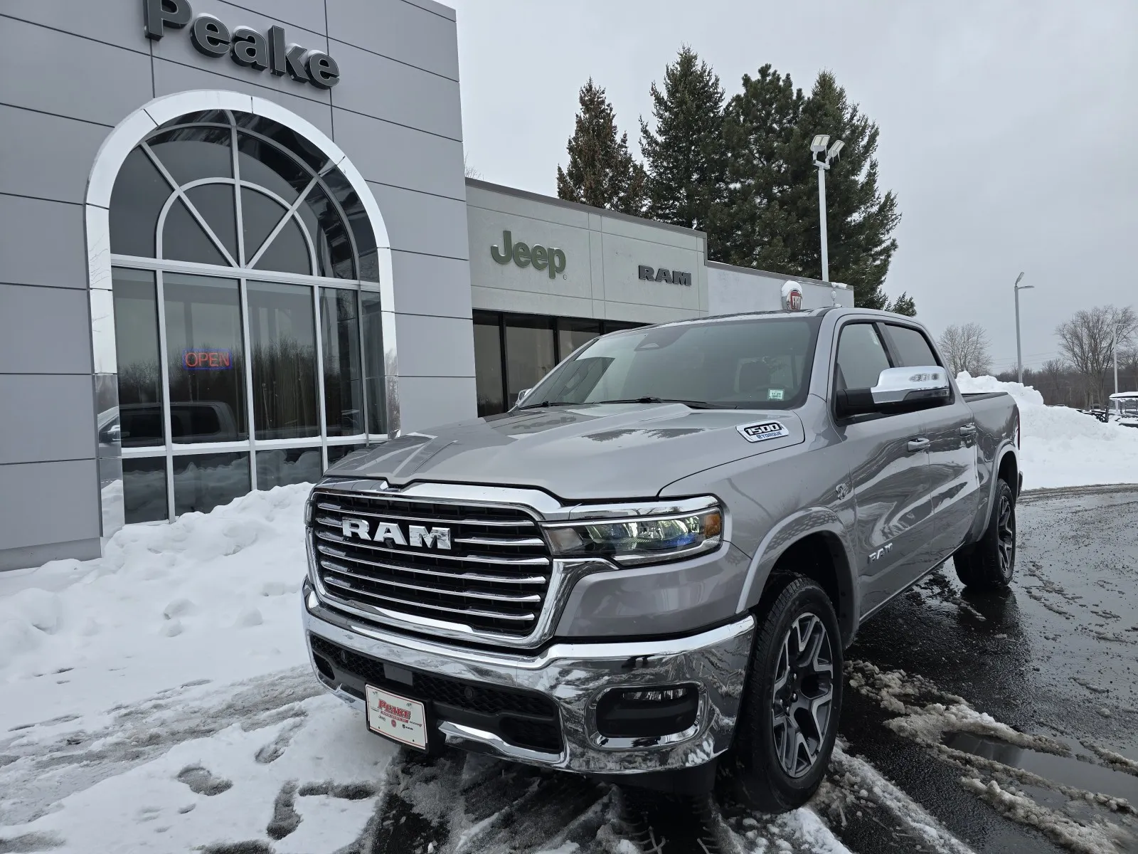 2026 RAM Ram 1500 Pickup Laramie's photo