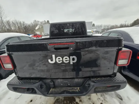 Another view of 2023 Jeep Gladiator Overland for sale in Sodus, NY at Peake Chrysler Dodge Jeep Ram Fiat