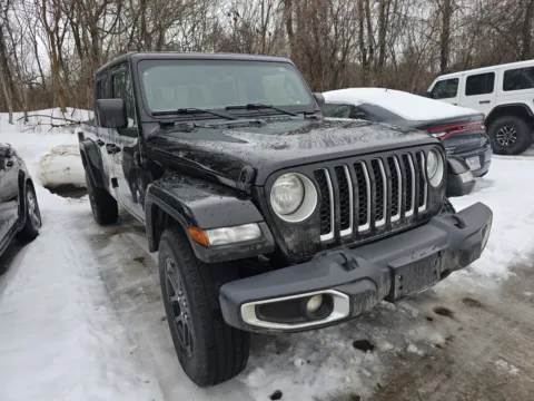 Photos of 2023 Jeep Gladiator Overland for sale in Sodus, NY at Peake Chrysler Dodge Jeep Ram Fiat