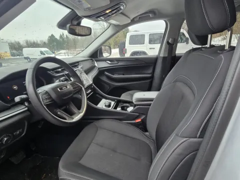 More photos of 2023 Jeep Grand Cherokee L Altitude at Peake Chrysler Dodge Jeep Ram Fiat, NY