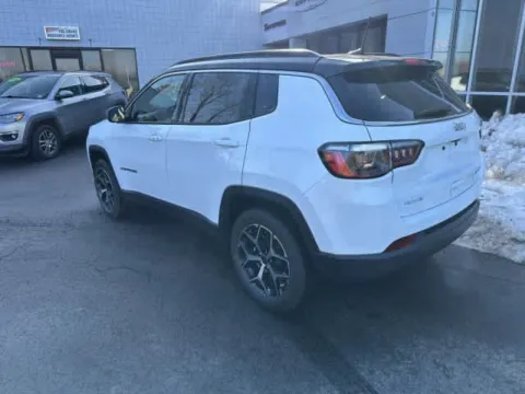 More photos of 2026 Jeep Compass Limited at Peake Chrysler Dodge Jeep Ram Fiat, NY