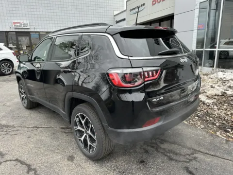 More photos of 2026 Jeep Compass Limited at Peake Chrysler Dodge Jeep Ram Fiat, NY