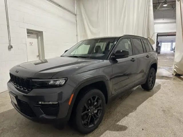 2025 Jeep Grand Cherokee Limited for sale in Sodus, NY
