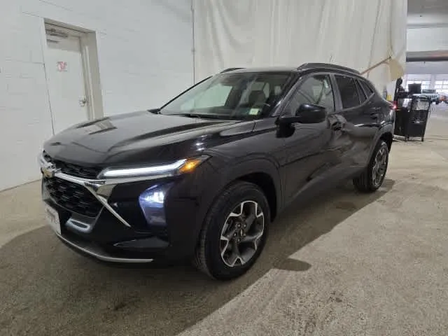Black 2024 Chevrolet Trax LT for sale in Sodus, NY