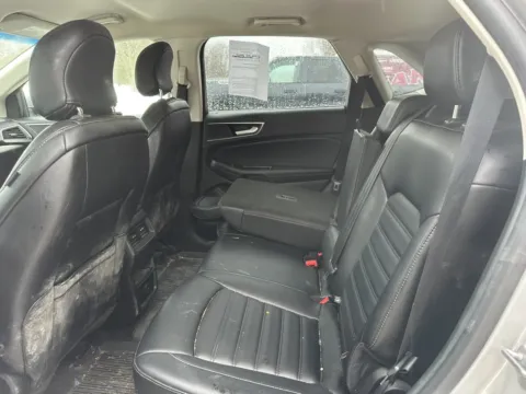 More photos of 2019 Ford Edge SEL at Peake Chrysler Dodge Jeep Ram Fiat, NY