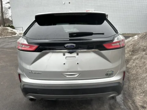 More photos of 2019 Ford Edge SEL at Peake Chrysler Dodge Jeep Ram Fiat, NY