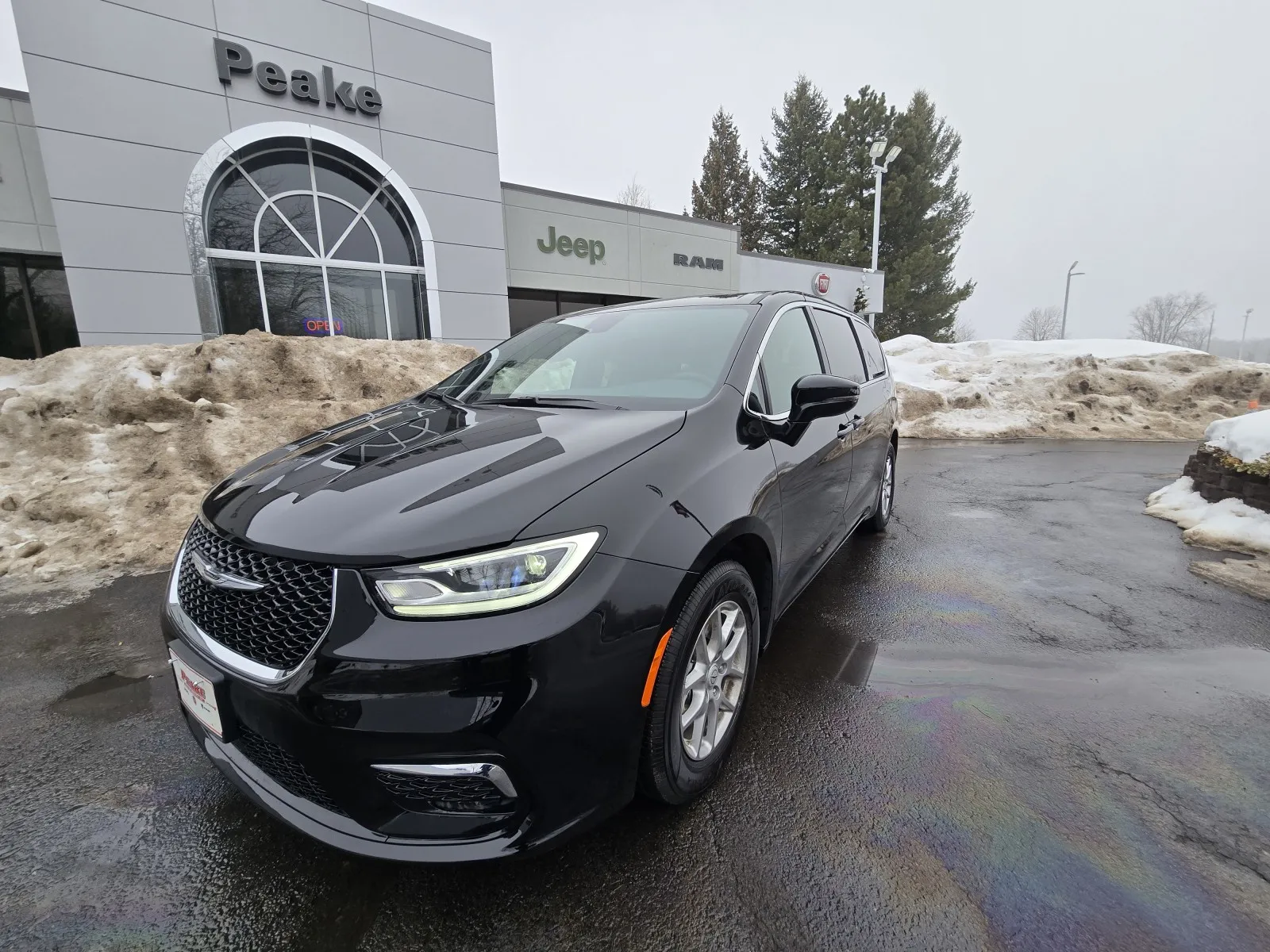 Black 2026 Chrysler Pacifica Select for sale in Sodus, NY