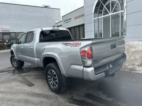 More photos of 2022 Toyota Tacoma TRD Sport at Peake Chrysler Dodge Jeep Ram Fiat, NY