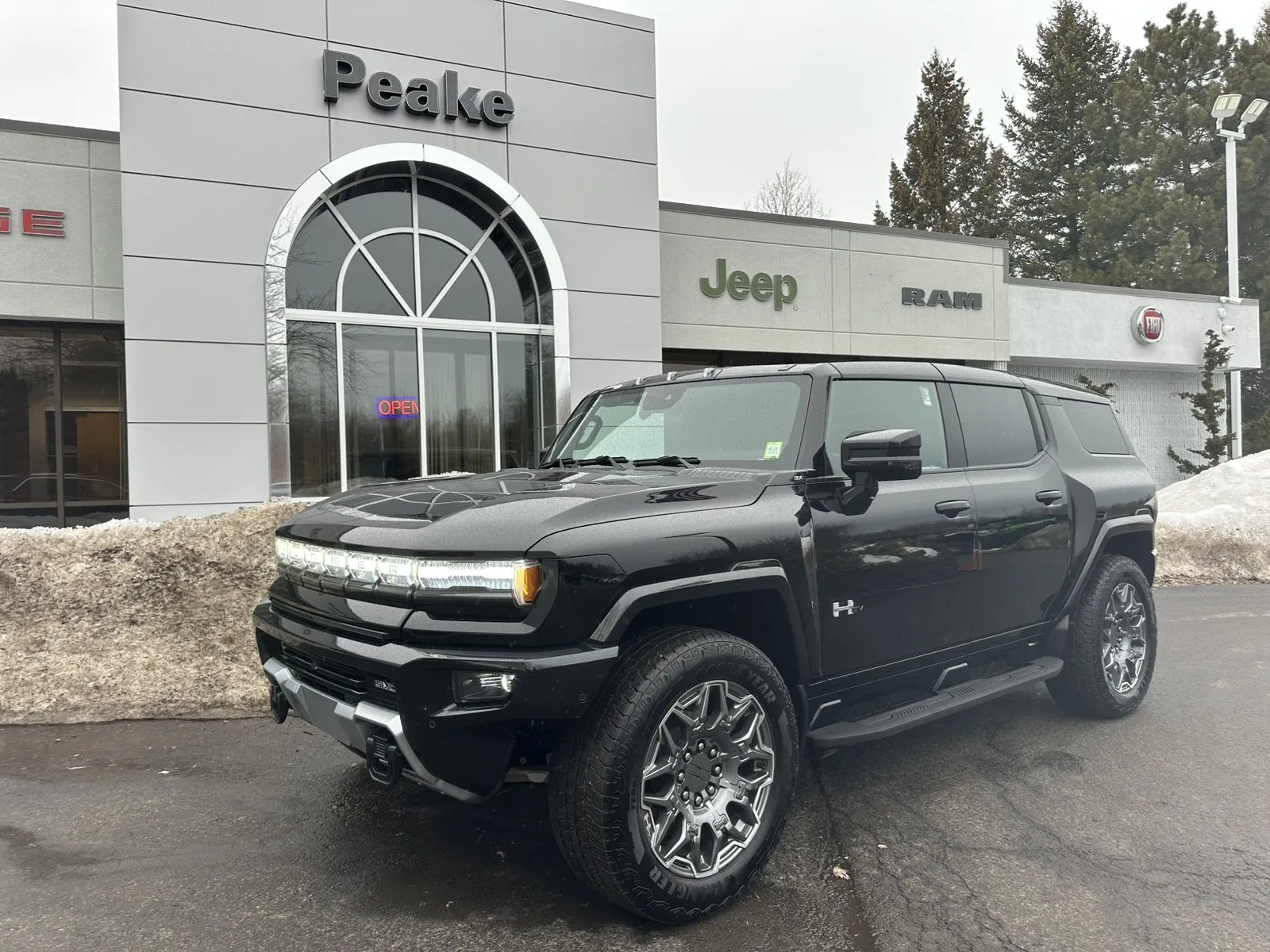 Used 2024 GMC HUMMER EV 3X with VIN 1GKB0RDC4RU112425 for sale in Sodus, NY