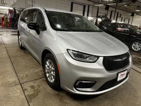 Another view of 2024 Chrysler Pacifica Touring L for sale in Sodus, NY at Peake Chrysler Dodge Jeep Ram Fiat