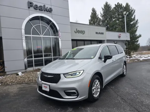 Silver 2024 Chrysler Pacifica Touring L for sale in Sodus, NY