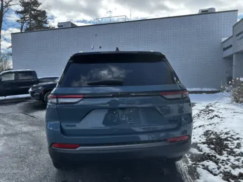 More photos of 2026 Jeep Grand Cherokee Limited at Peake Chrysler Dodge Jeep Ram Fiat, NY