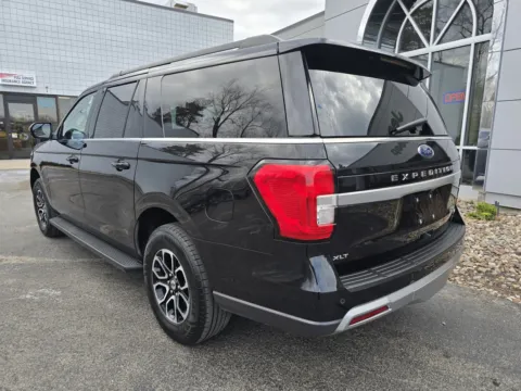 More photos of 2024 Ford Expedition Max XLT at Peake Chrysler Dodge Jeep Ram Fiat, NY