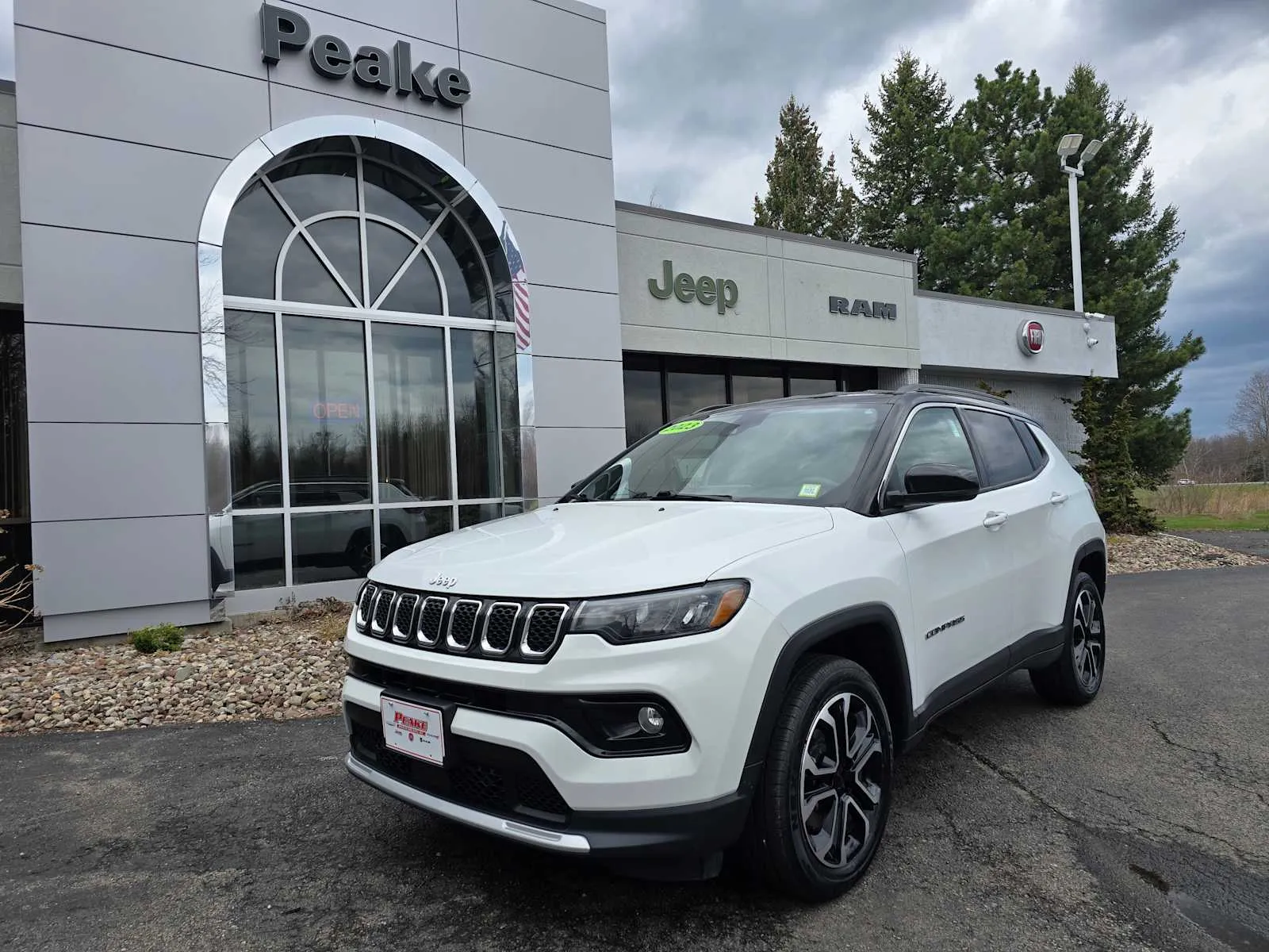 White 2023 Jeep Compass Limited for sale in Sodus, NY