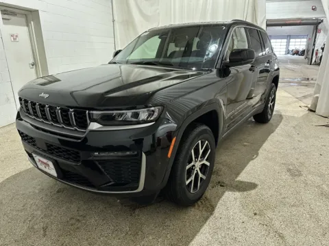 Unknown 2026 Jeep GRAND CHEROKEE for sale in Sodus, NY