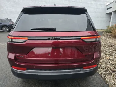 More photos of 2026 Jeep Grand Cherokee Laredo Altitude at Peake Chrysler Dodge Jeep Ram Fiat, NY