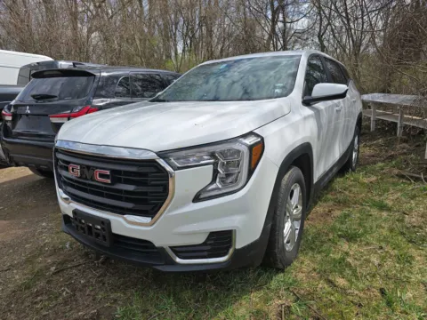 White 2024 GMC Terrain SLE for sale in Sodus, NY
