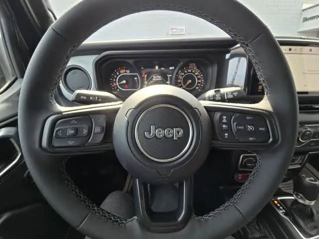 2026 Jeep Wrangler 4-Door Willys - Photo 19