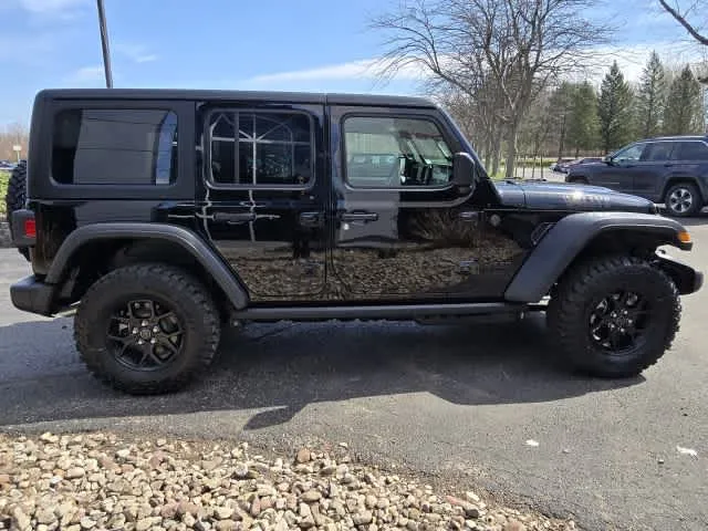 2026 Jeep Wrangler 4-Door Willys - Photo 7
