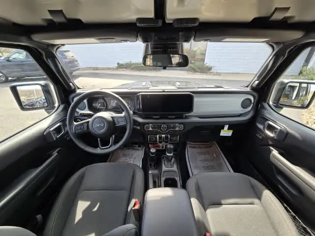 2026 Jeep Wrangler 4-Door Willys - Photo 15