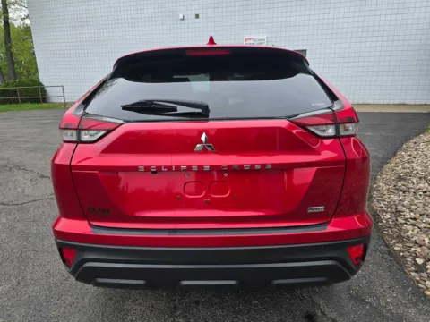 More photos of 2024 Mitsubishi Eclipse Cross LE at Peake Chrysler Dodge Jeep Ram Fiat, NY