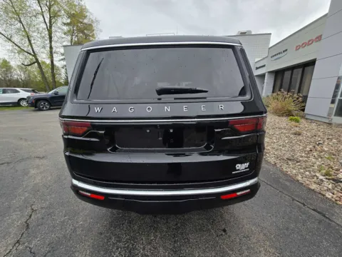 More photos of 2024 Jeep Wagoneer L Series II at Peake Chrysler Dodge Jeep Ram Fiat, NY