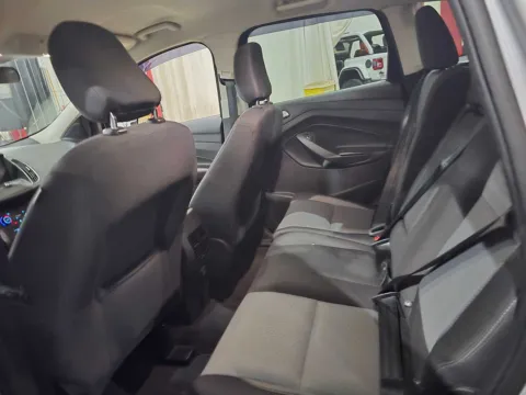 More photos of 2019 Ford Escape SE at Peake Chrysler Dodge Jeep Ram Fiat, NY
