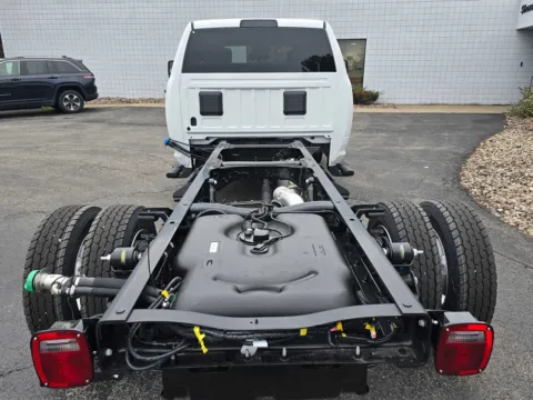 More photos of 2026 Ram 5500 Chassis Cab Tradesman at Peake Chrysler Dodge Jeep Ram Fiat, NY